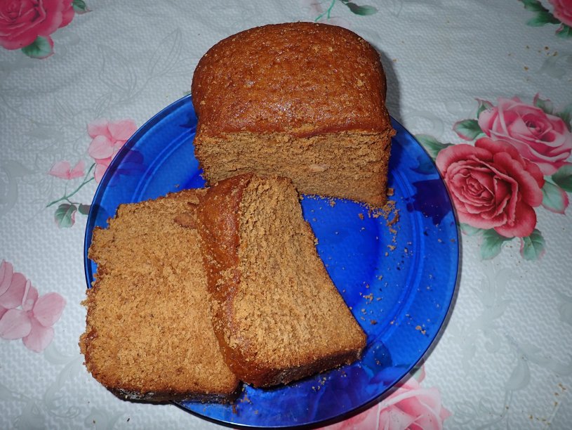 Honey Cake without Eggs or Sugar