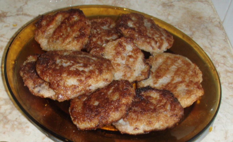 Vegan no-egg potato latkes